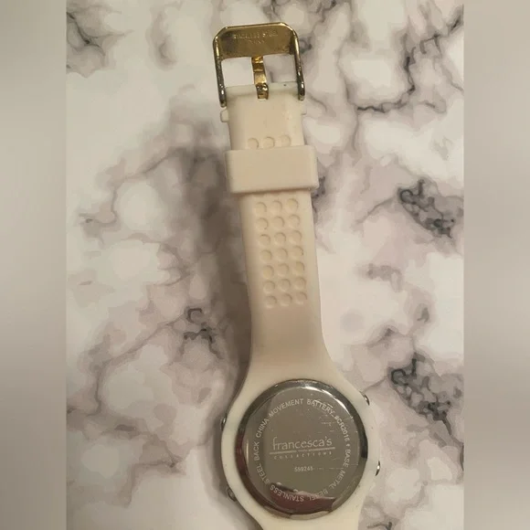 Francesca’s Digital White Silicone Rubber Band Gold Dial Accent Watch - Picture 9 of 11